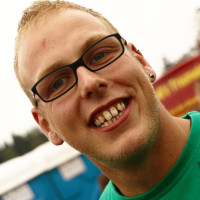 1164